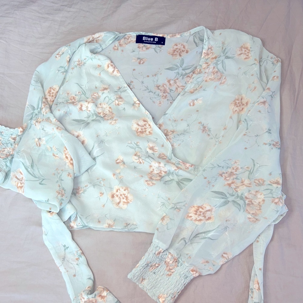 Blue‎ B Floral Wrap Blouse